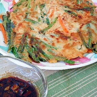 お好み焼き粉で簡単もっちもち♪たれ付チヂミ☆★